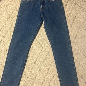 Levi's Wome's  Skinny Jeans in Classic Blue